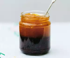 peach and blackberry jam