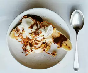Make Tim Anderson's miso butterscotch banana split; photograph by Laura Edwards
