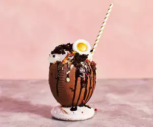 Missy Flynn's Baileys Bueno Easter egg cocktail