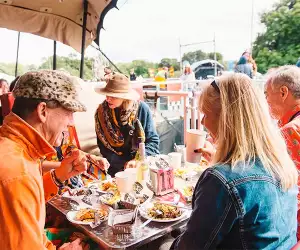 The Le Bun diner at Standon Calling 2017 © Justine Trickett / Fanatic 2017