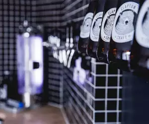 Growlers at Clapton Craft
