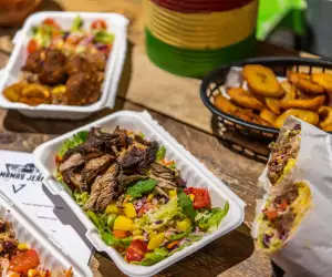 Mama's Jerk's