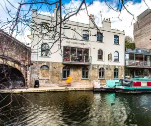 The Narrowboat