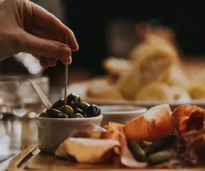 Places to eat Exeter: Harry's Restaurant